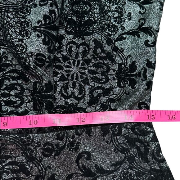 Maurices Floral Velvet Flocked Skater Dress. NWT. Black/Gray. Size Medium. - Picture 4 of 9